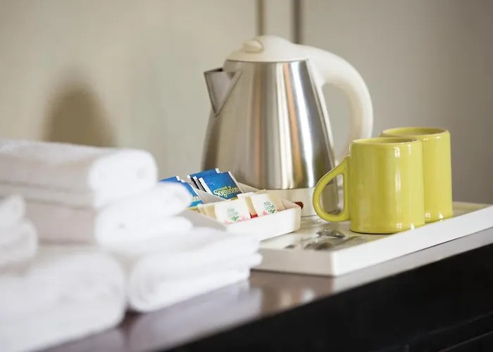 Pensionat Budget Sonnino 37 *