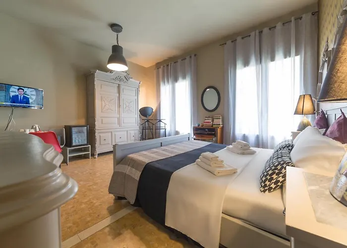 Budget Sonnino 37 Pensionat